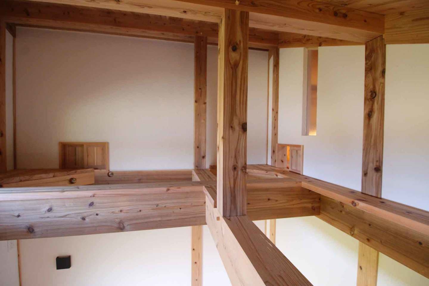 事例_梁を活かしたキャットウォーク