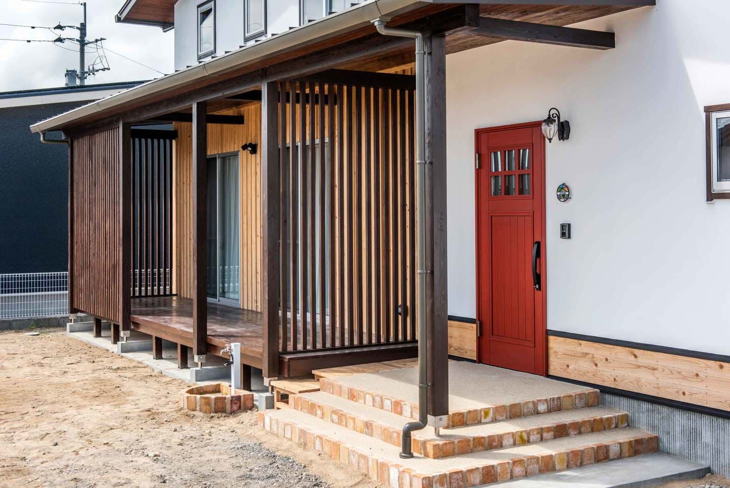 事例_玄関・ｳｯﾄﾞﾃﾞｯｷ